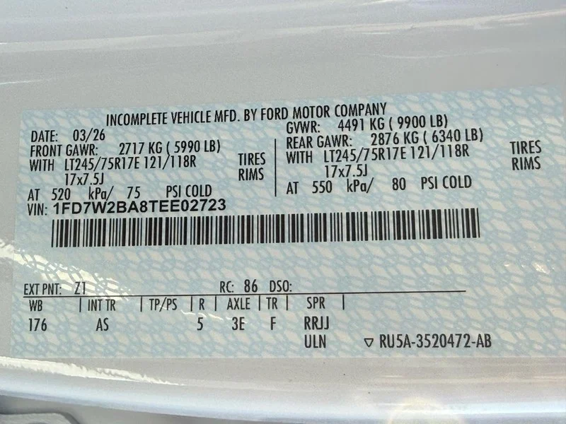 New 2026 Oxford White Ford XL 4WD Crew Cab Service Body image 18