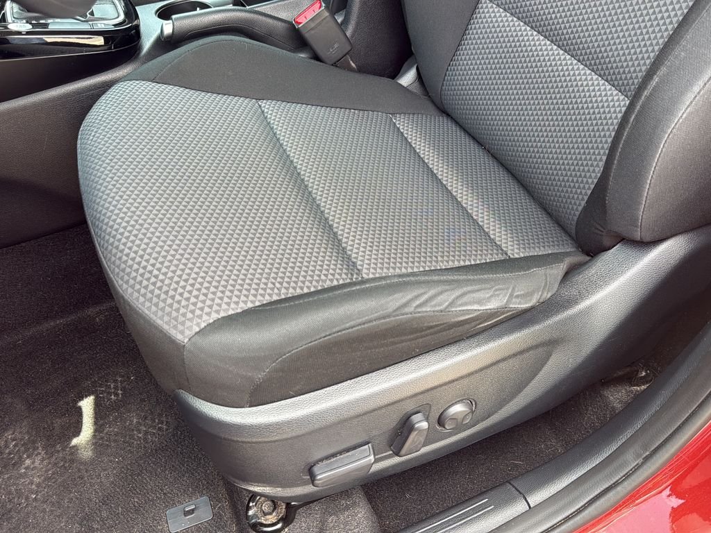 Used 2024 Orange Kia S image 28