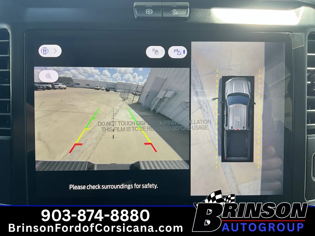 New 2026 Oxford White Ford F-250® XLT image 14