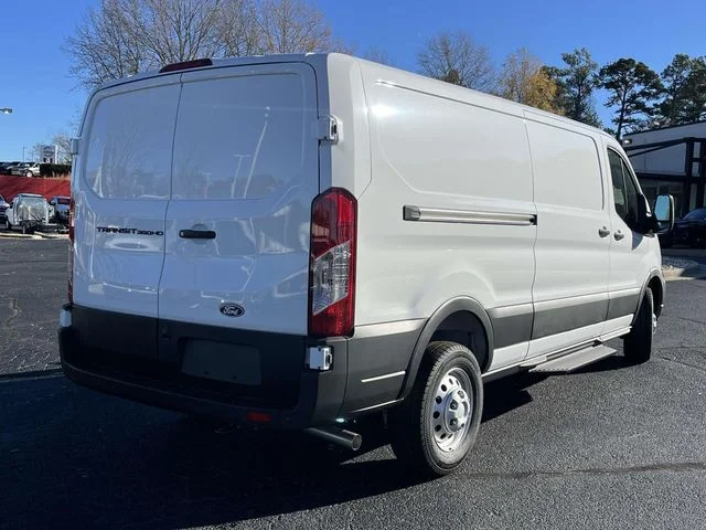 New 2026 White Ford Base image 25