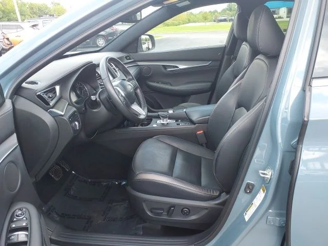 Used 2023 Gray INFINITI LUXE image 19