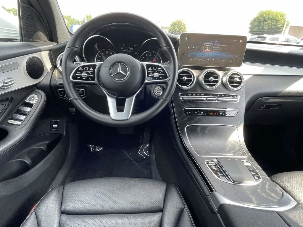 2022 Mercedes-Benz GLC GLC300 - Photo 17