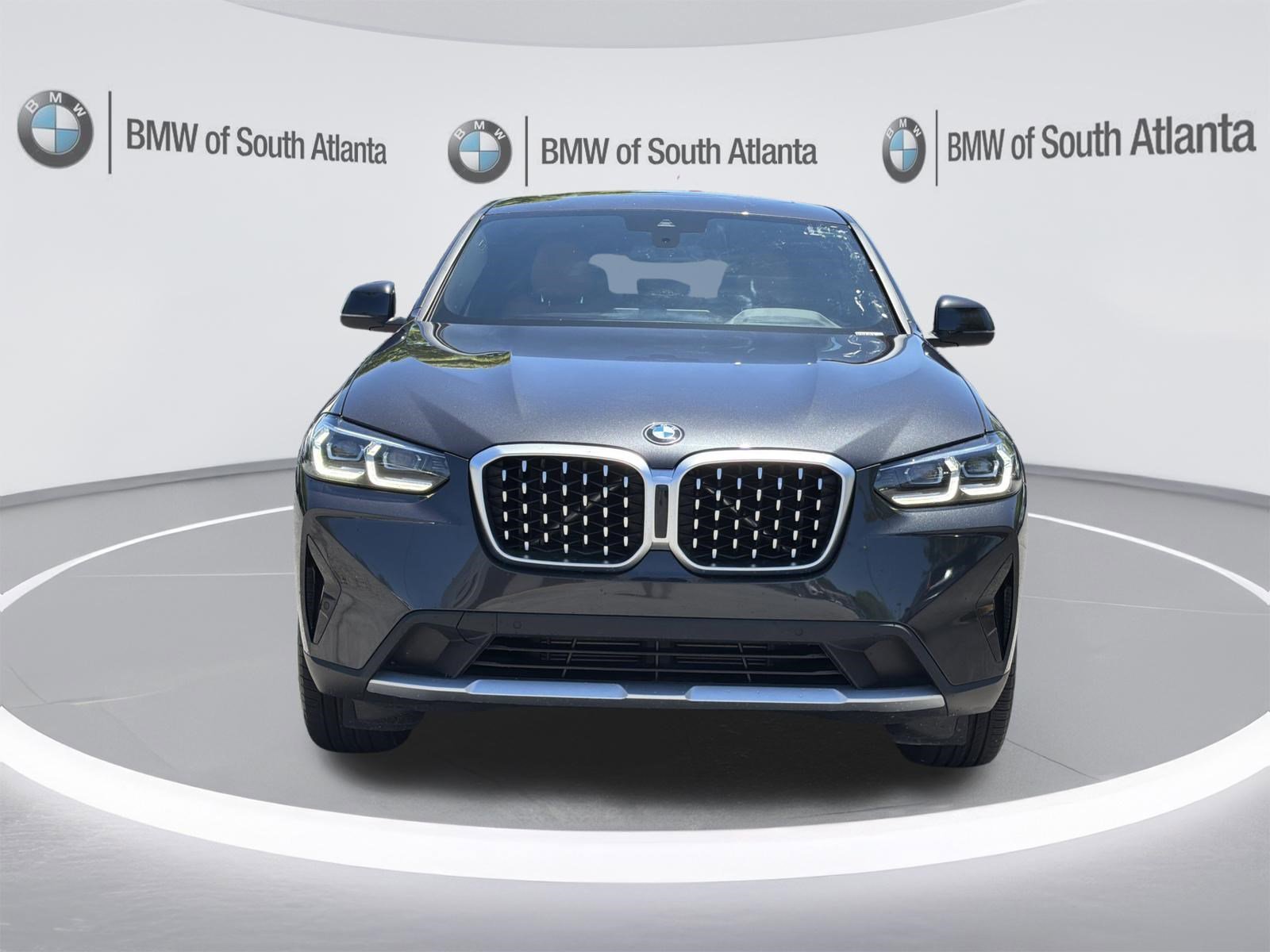 Used 2025 Dark Graphite Metallic BMW xDrive30i image 31