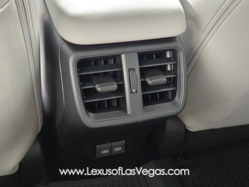 2025 Lexus UX 300h Premium - Photo 13