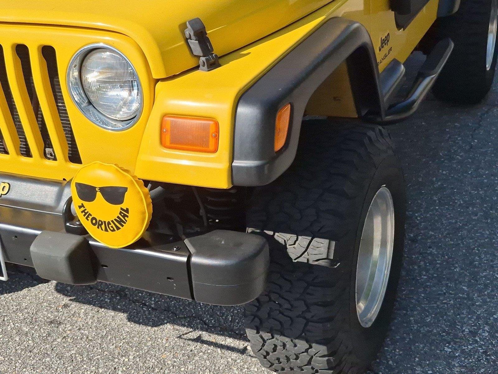 Used 2003  Jeep Sport image 9
