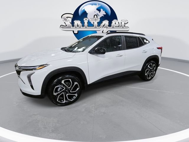 New 2026 Summit White Chevrolet 2RS image 4