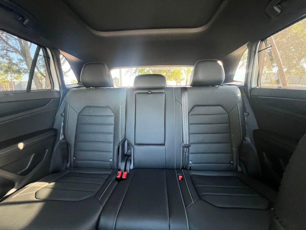 New 2026 White/off-white Volkswagen 2.0T SEL R-Line Black image 13