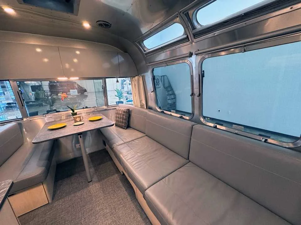 Used 2021 SILVER AIRSTREAM  image 33