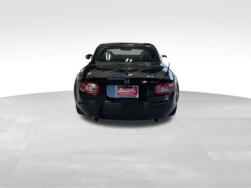 Used 2013  Mazda PRHT Grand Touring image 4