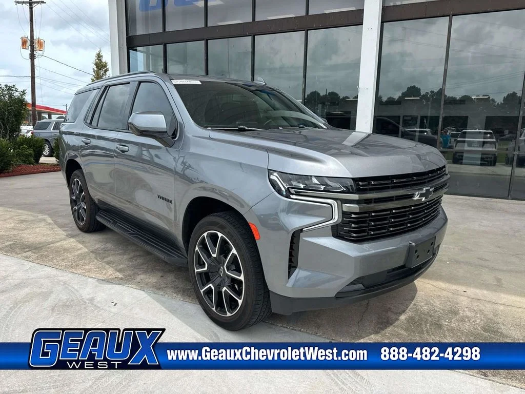 Used 2021 Gray Chevrolet RST image 2