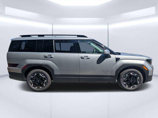 New 2027 Silver Hyundai SEL FWD image 2