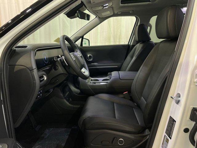 2026 Hyundai Palisade Limited - Photo 14
