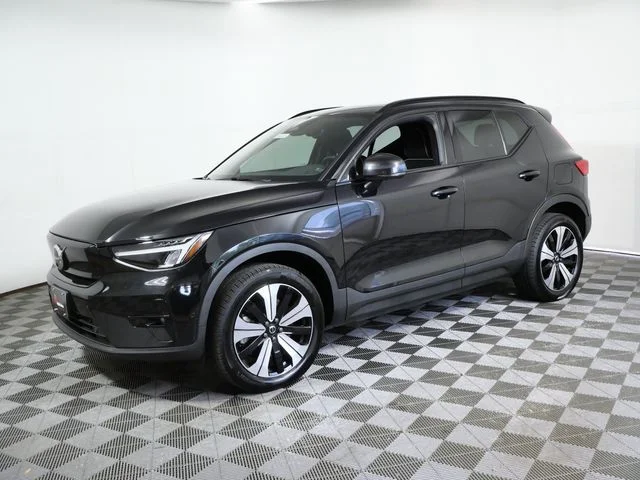 Used 2023  Volvo Twin Plus image 5