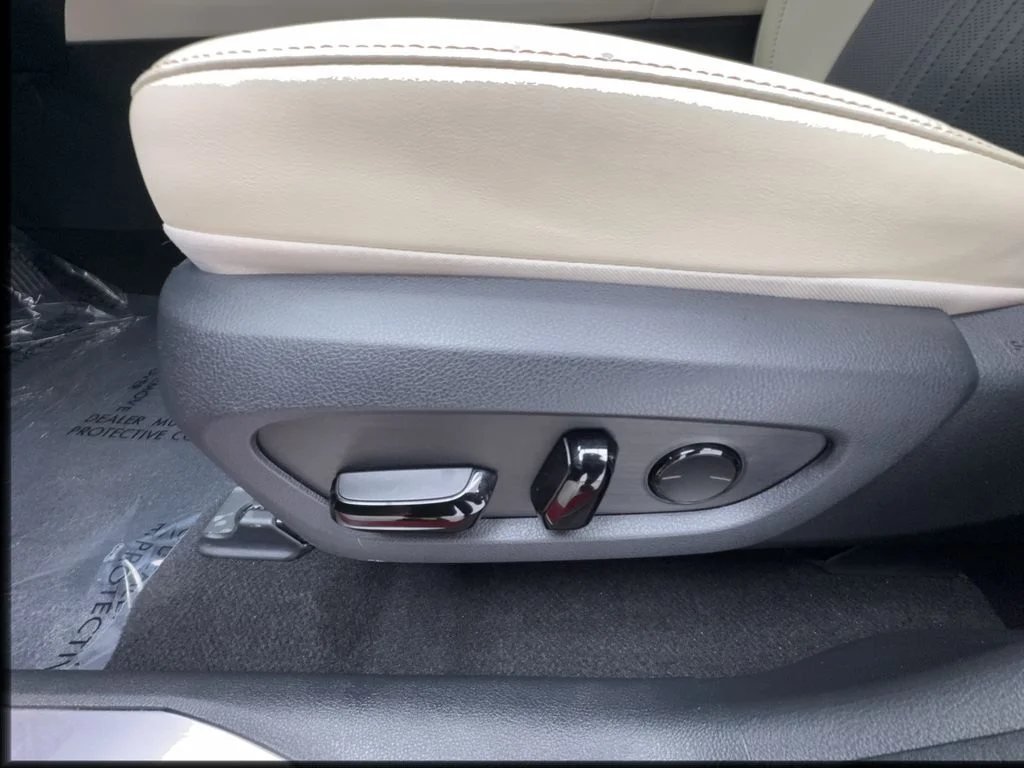Used 2024 Red Lexus 250 Premium image 23