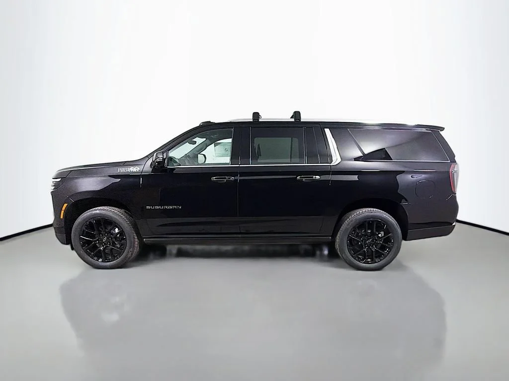2026 Chevrolet Suburban High Country - Photo 8