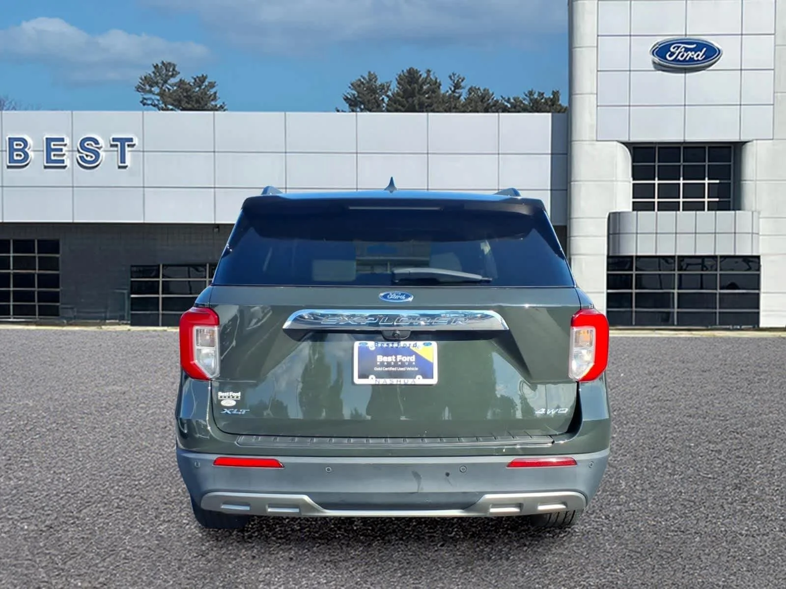Used 2022 Forged Green Ford XLT image 5