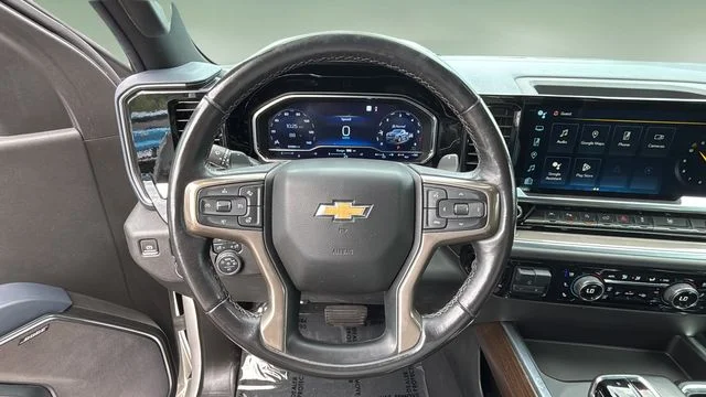 Used 2022 Beige Chevrolet High Country image 12