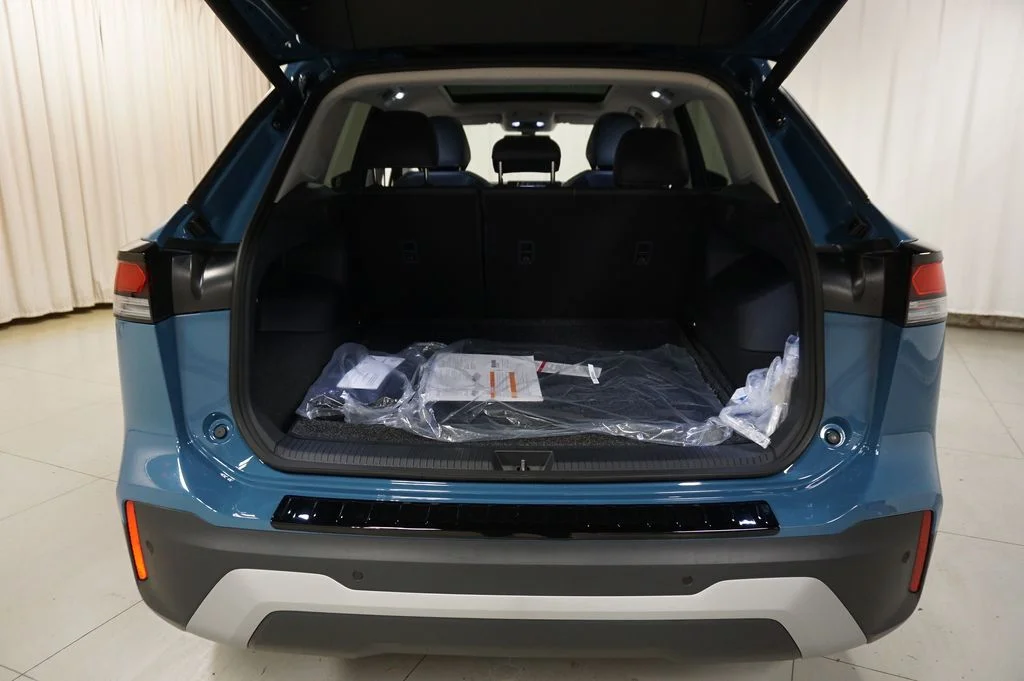 New 2026 Monterey Blue Pearl Volkswagen 2.0T SE image 28