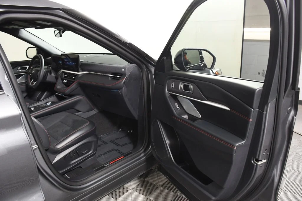 Used 2025 Carbonized Gray Metallic Ford ST image 10