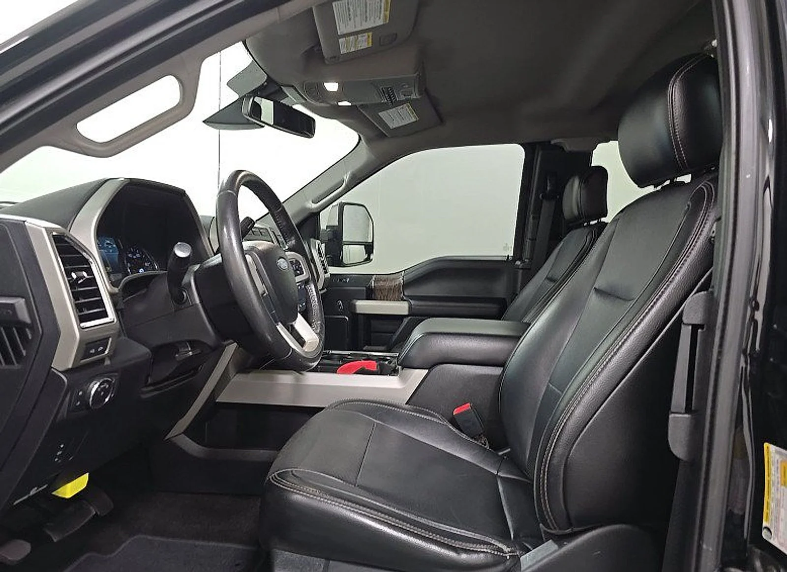 Used 2018 Black Ford LARIAT image 5