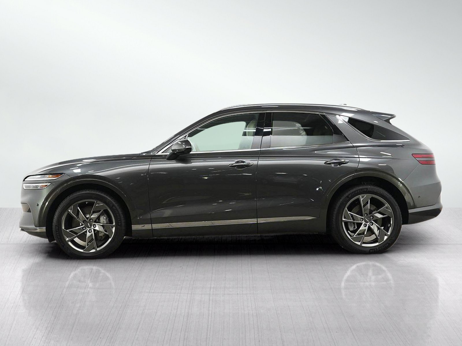 Used 2023 GENESIS GV70 Advanced with VIN 5NMMCET10PH001041 for sale in Minneapolis, MN