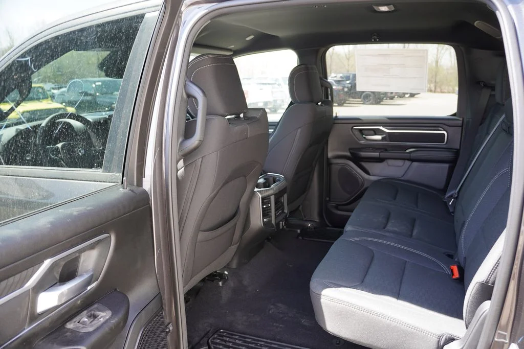 New 2026 Granite Crystal Metallic Clear-Coat Exterior Paint RAM Big Horn image 11