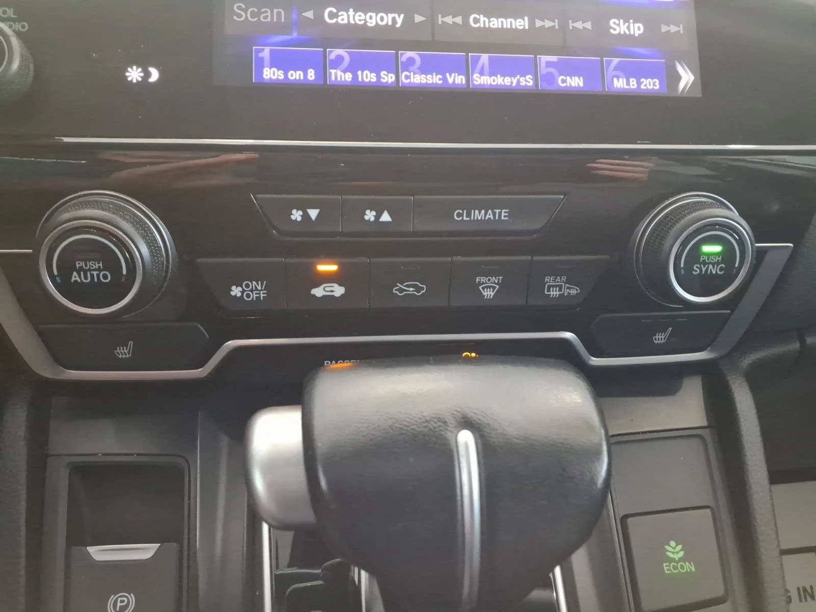 Used 2017 White Honda EX-L image 26