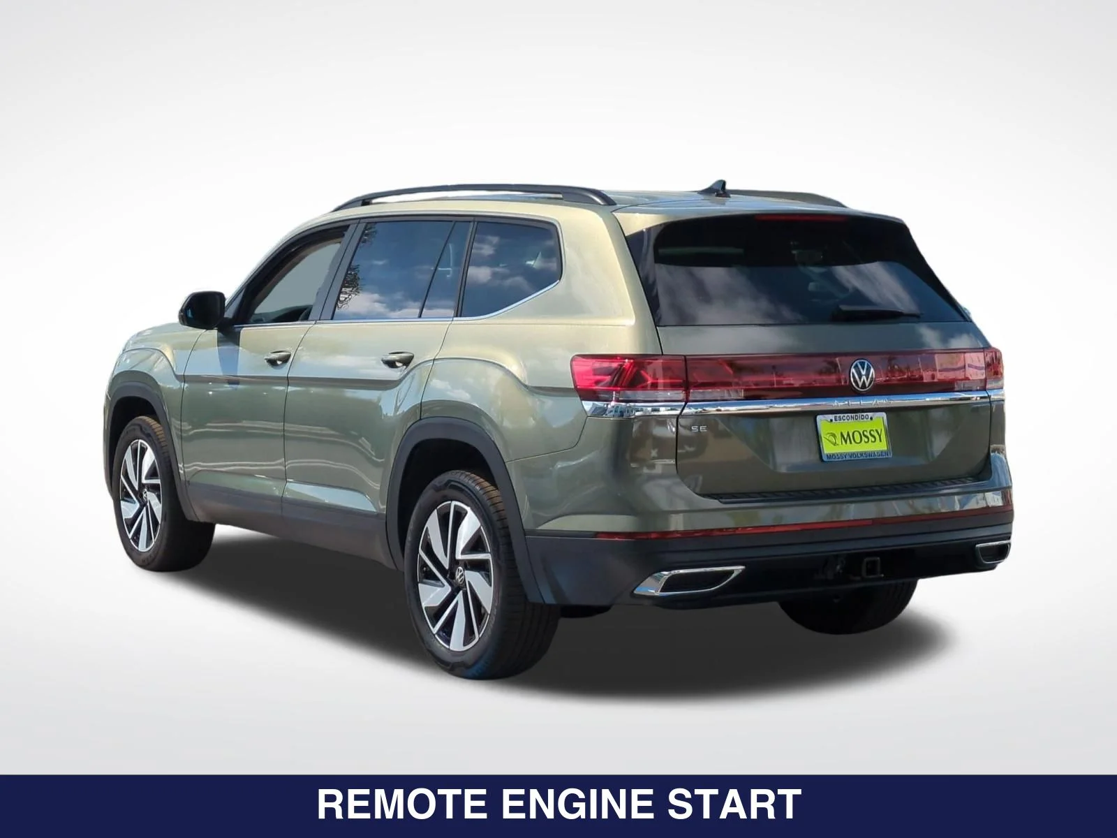 New 2026 Green Volkswagen 2.0T SE w/Technology image 7