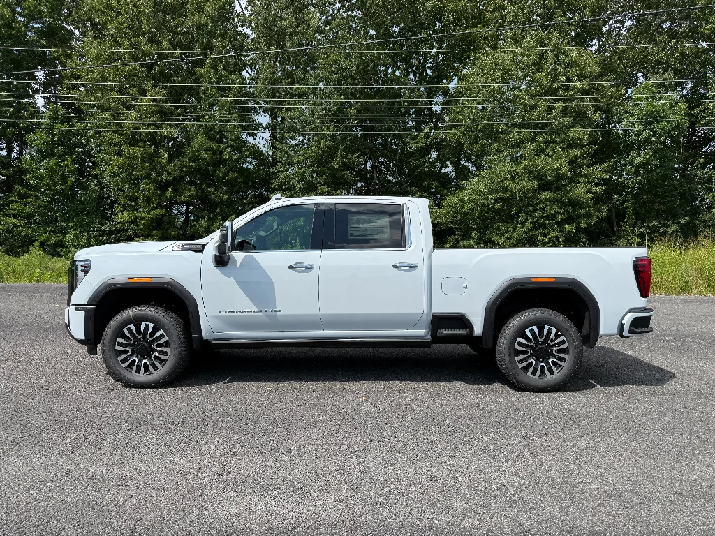 2026 GMC Sierra 2500HD Denali Ultimate - Photo 5