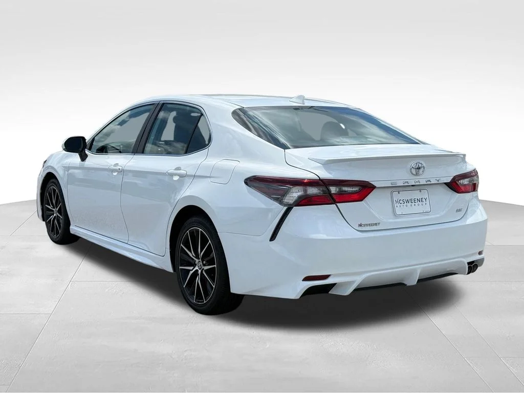 Used 2024 White Toyota SE image 3