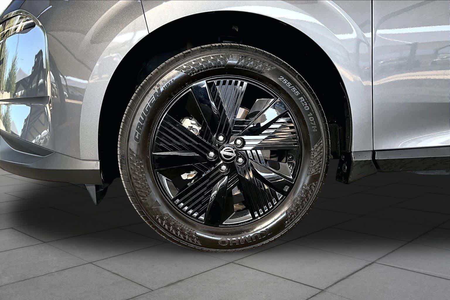 Used 2025 Gun Metallic Nissan SV image 11