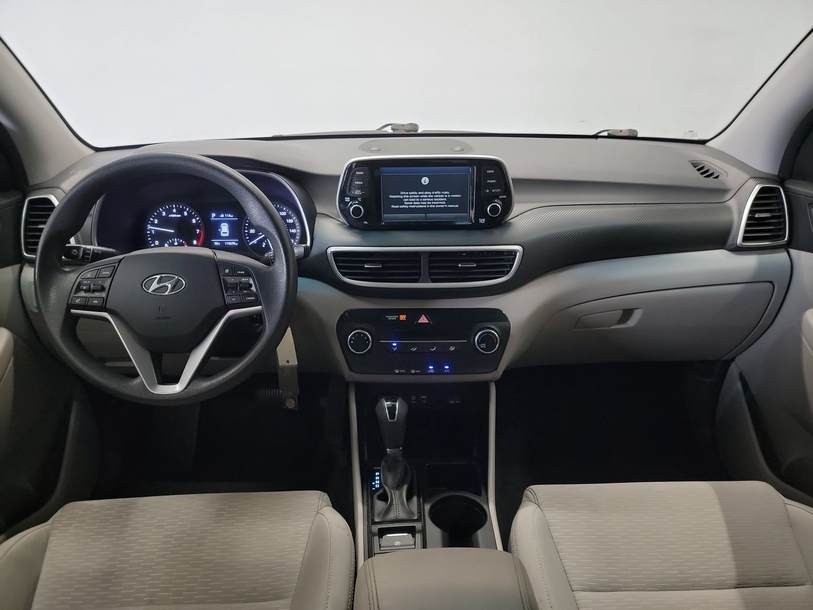 Used 2019 Coliseum Gray Hyundai SE image 14