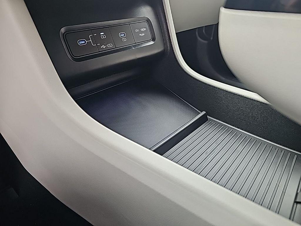 New 2026 Gray Hyundai Limited AWD image 26