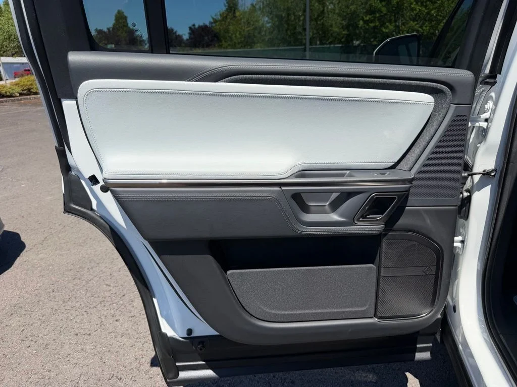 Used 2024 Glacier White Rivian Adventure image 28