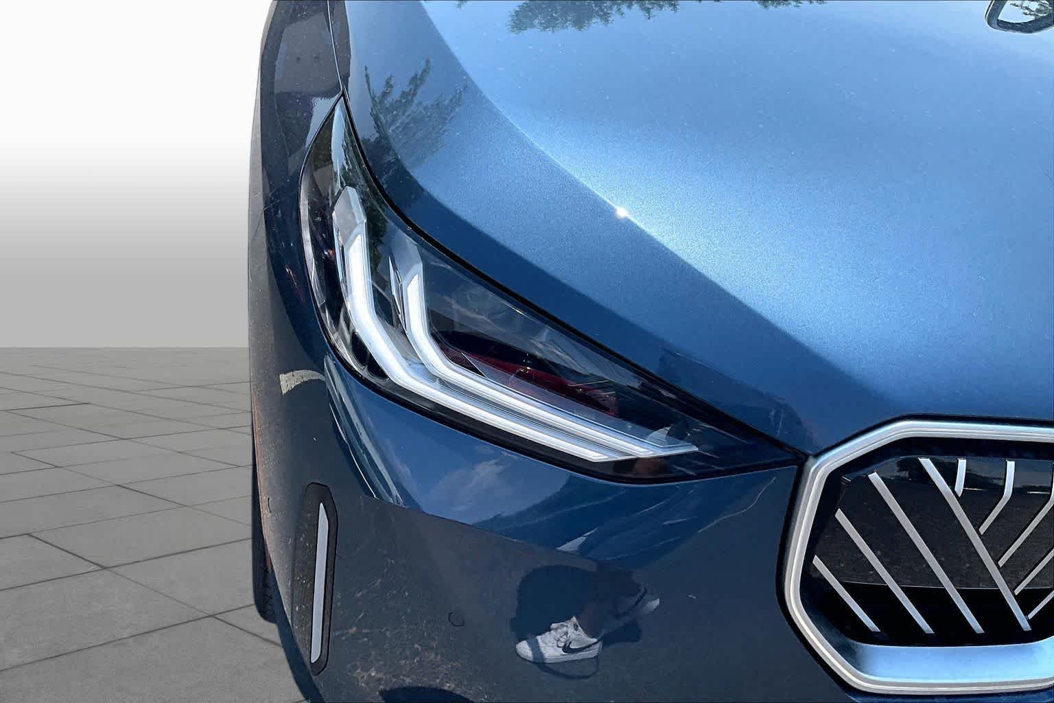 New 2026 Arctic Race Blue metallic BMW 30 xDrive image 13