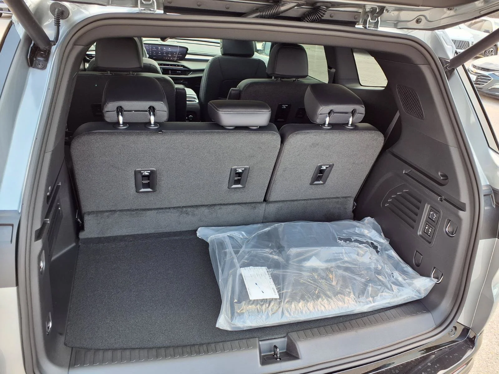 2026 Buick Enclave Sport Touring - Photo 18