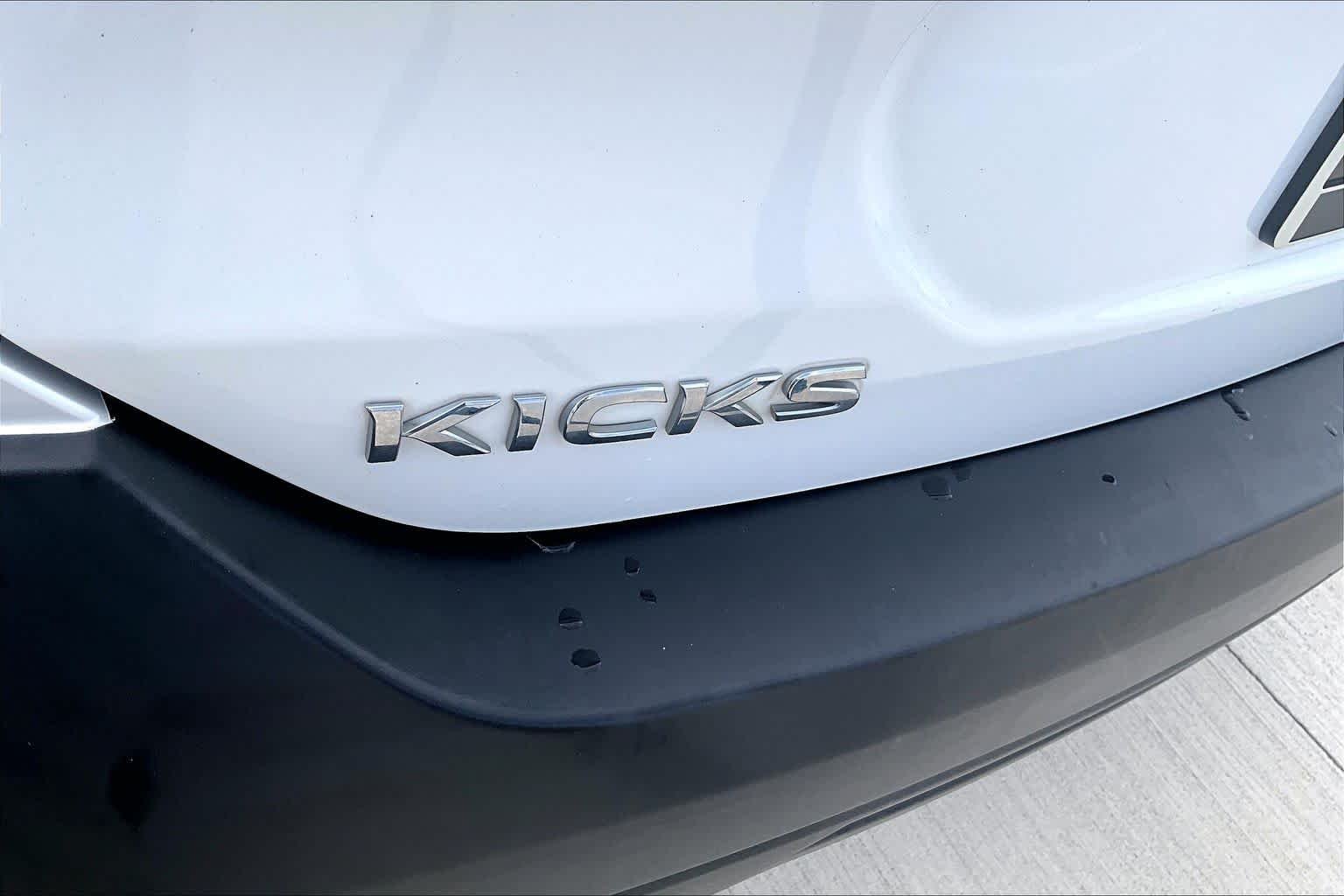 Used 2019 ASPEN WHITE TRI Nissan SV image 29