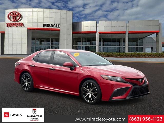2021 Toyota Camry SE