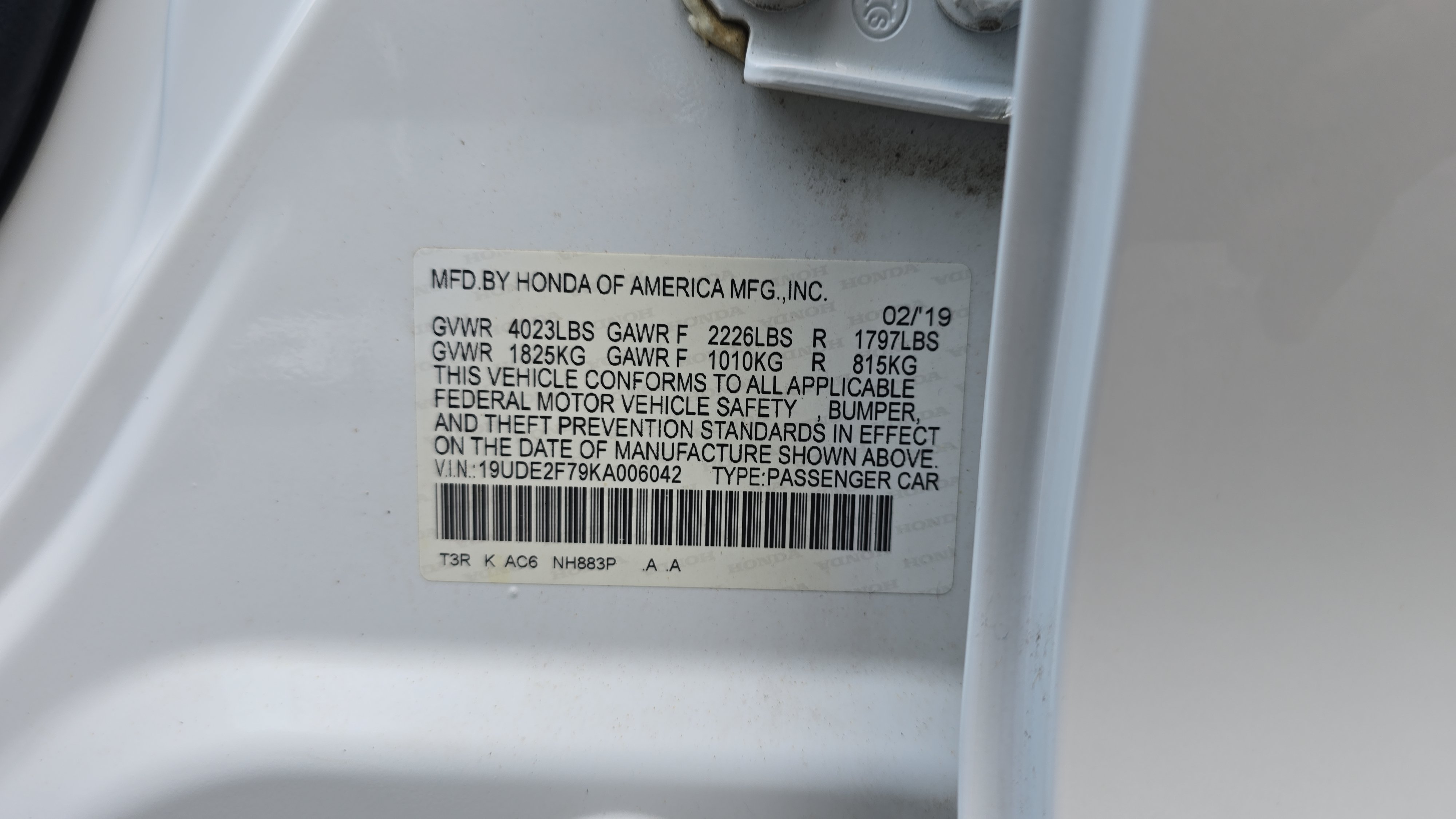 Used 2019 White Acura w/Premium Pkg image 27