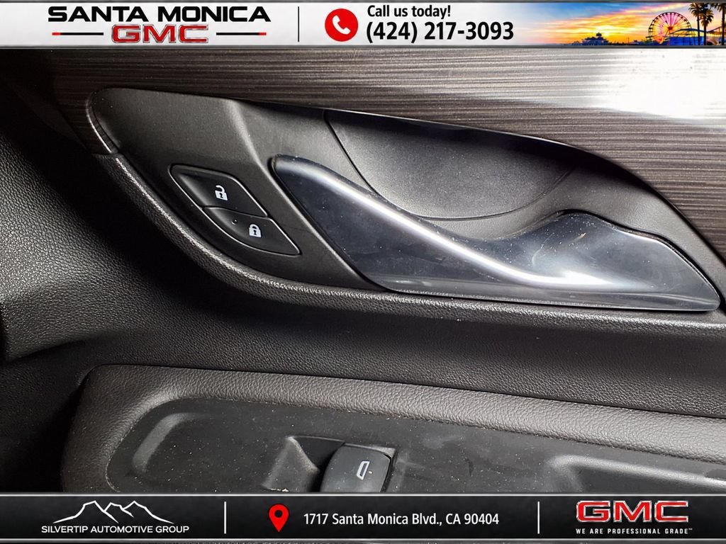 2022 GMC Terrain SLE - Photo 24