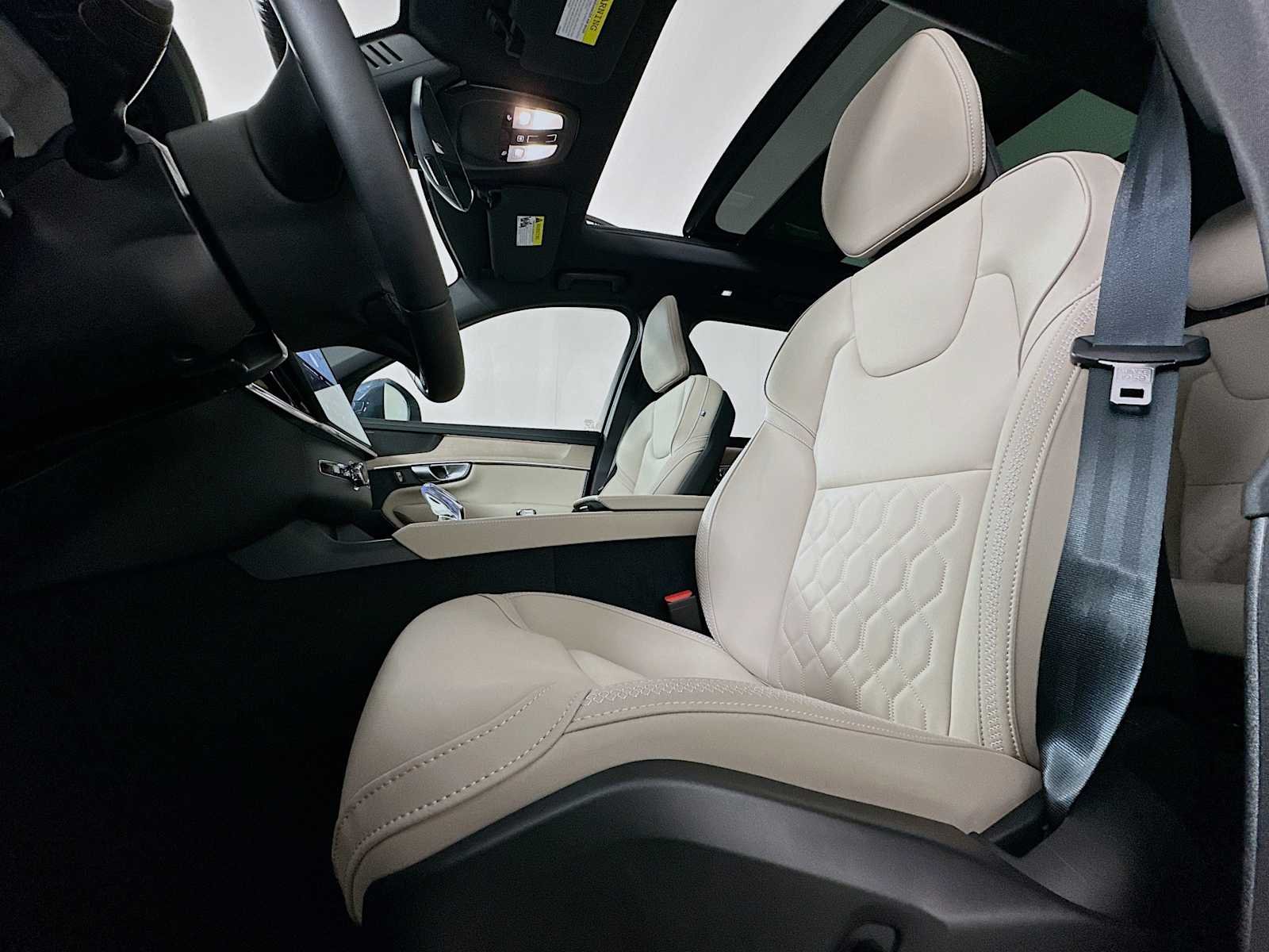 New 2026 Denim Blue Volvo Plus image 19