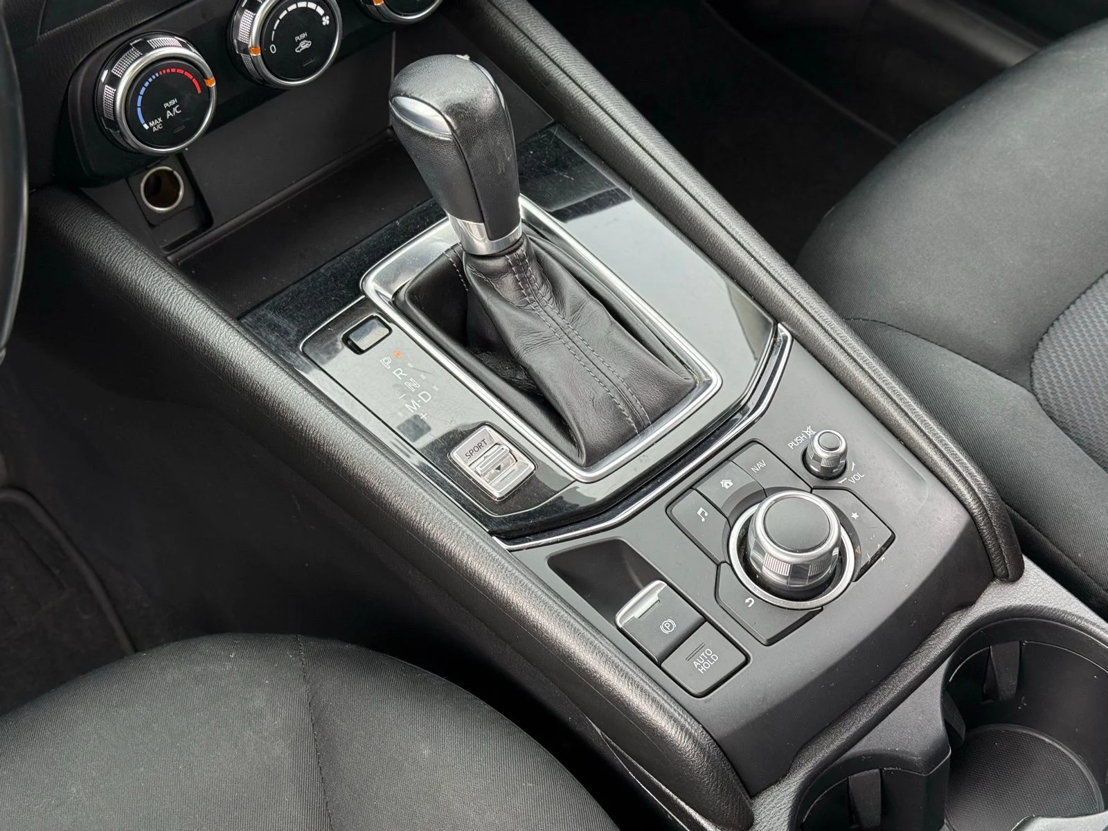 2018 Mazda CX-5 Sport - Photo 19