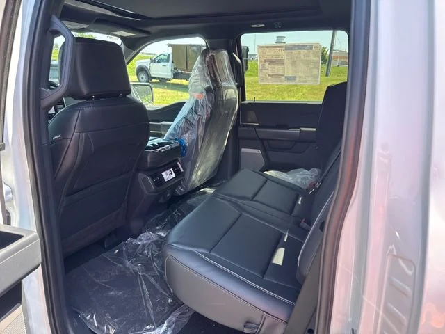 New 2026 Oxford White Ford Lariat® image 13