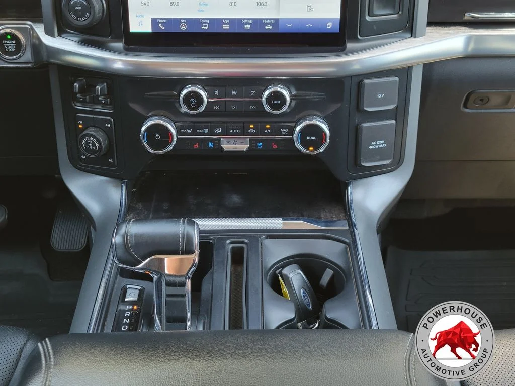 Used 2022  Ford Lariat image 22