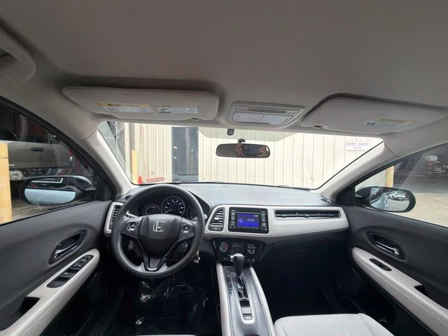 Used 2020 Silver Honda LX image 15