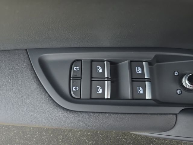 Used 2022 White Audi 40 Premium Plus image 30