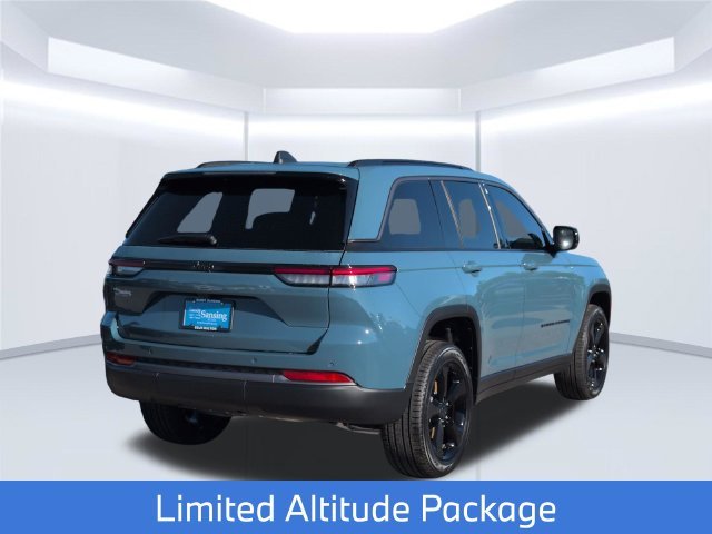 New 2027 Steel Blue Jeep Limited image 6