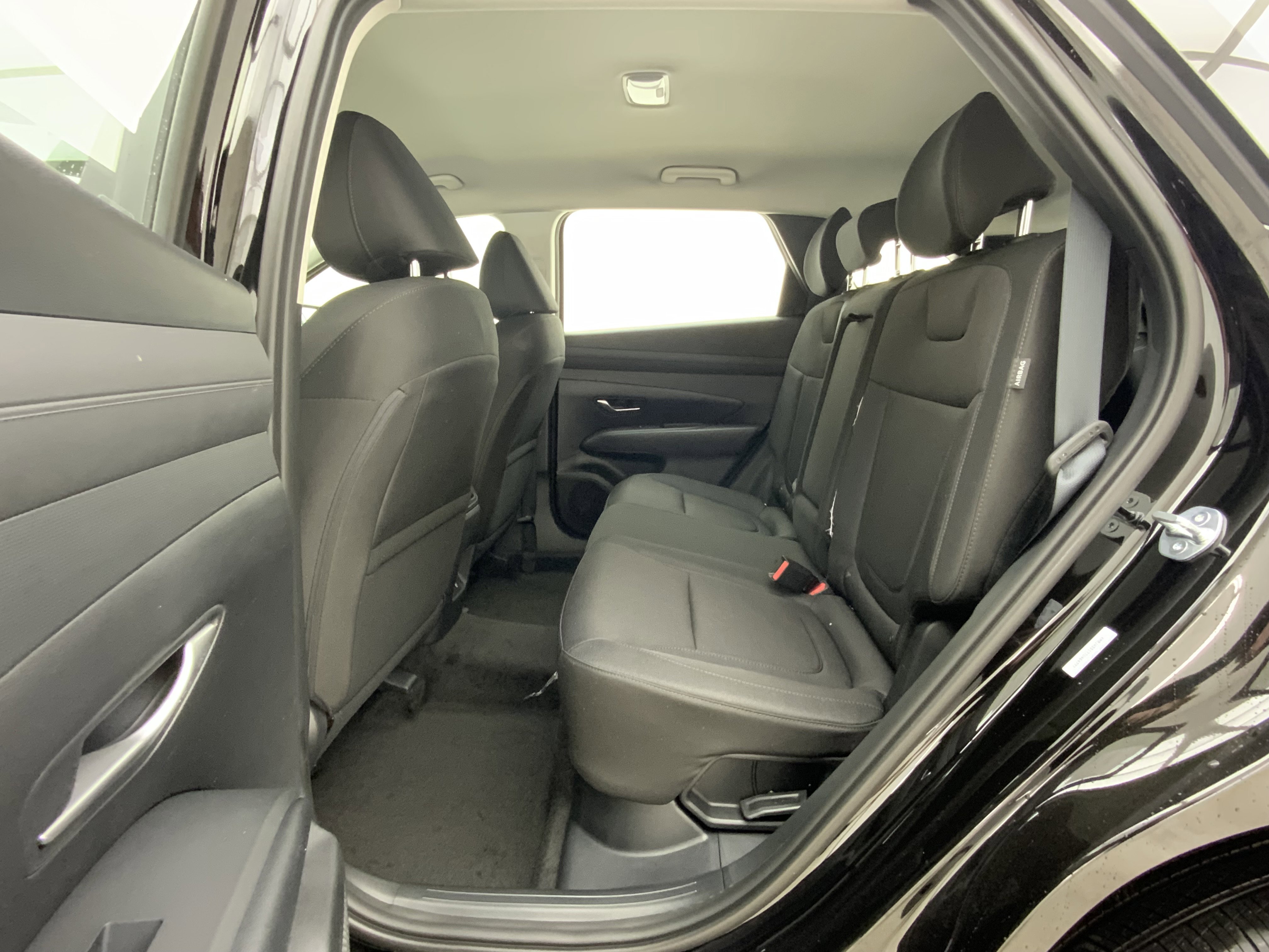 New 2026 Ash Black Hyundai Blue SE image 12