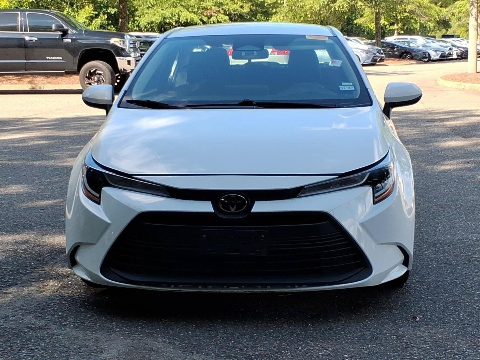 Used 2024  Toyota LE image 2