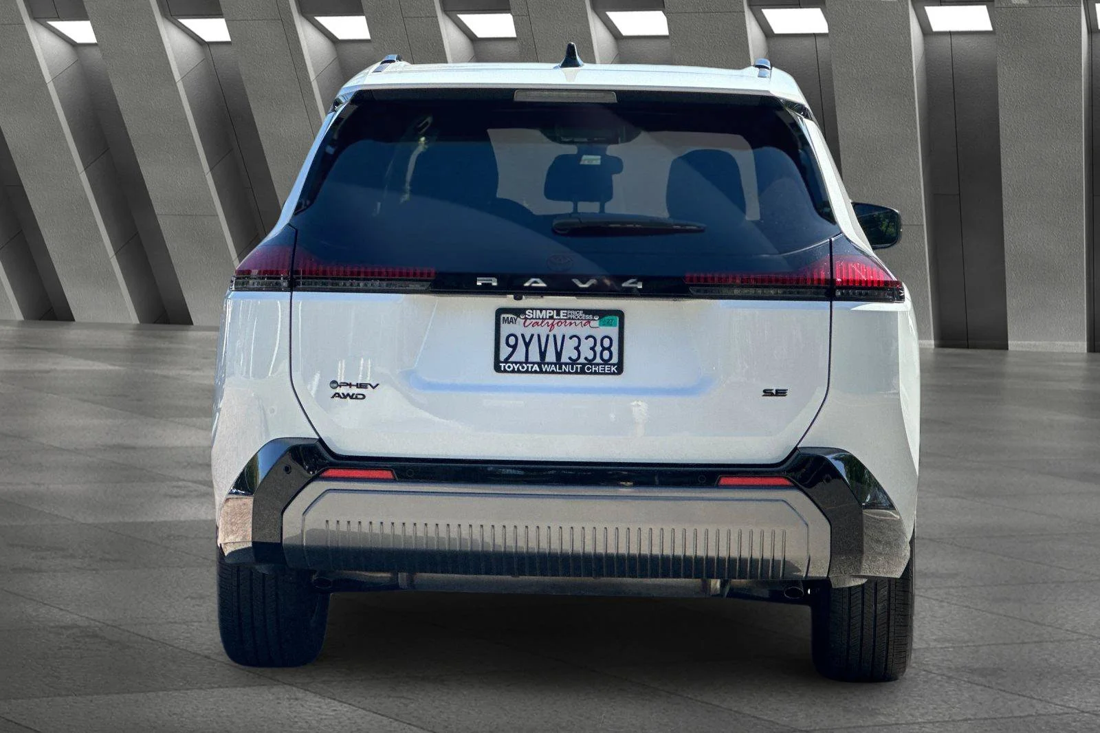 2026 Toyota RAV4 Plug-in Hybrid SE - Photo 12